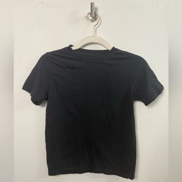 Nike Black Short Sleeve Tee - Picture 1 of 3